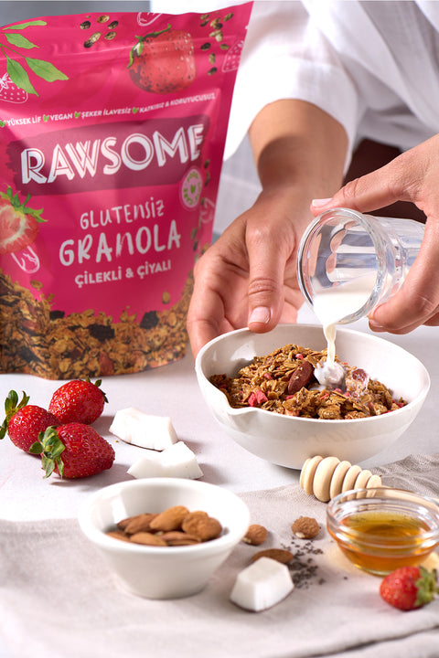 Glutensiz Çilekli & Çiyalı Granola 250 g